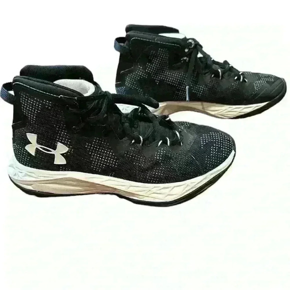 Under Armour Black and White High Top Shoes Kids Size 4 Youth - Picture 2 of 15